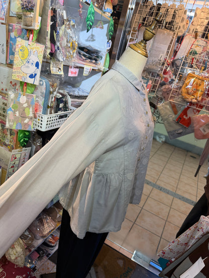 Sale- Sun Valley Tukuroi Embroidery Grey Shirt