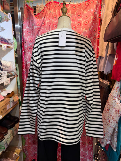 Aug Black x White Striped T-shirt, size 2, made in Japan