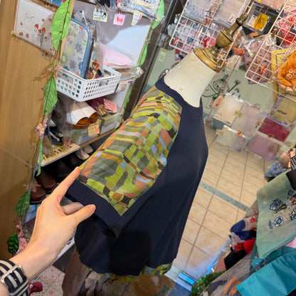 Garance et VoLette Camouflage X Navy Sweatshirt