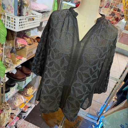 Estroislose Embroidery Charcoal Blouse, made in Japan
