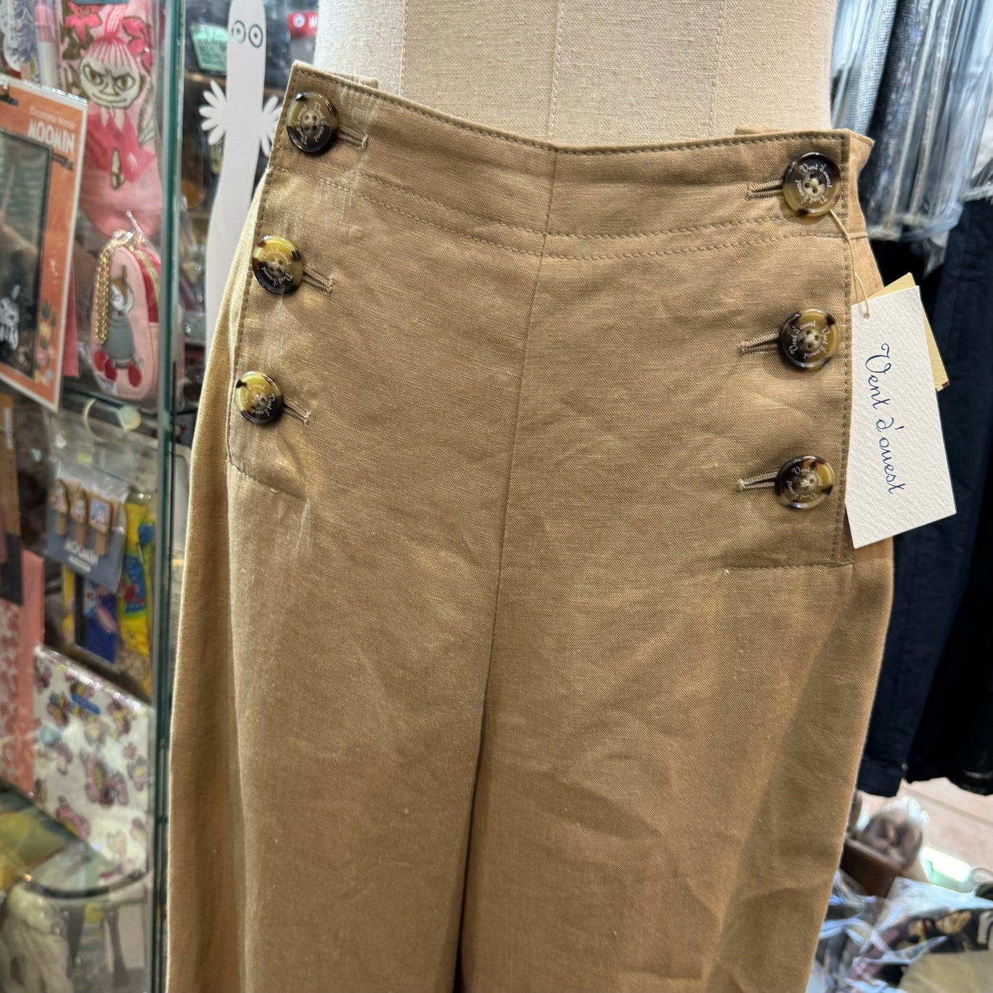 Vent d Ouest Beige French Linen Pants, size 40,  made in Japan