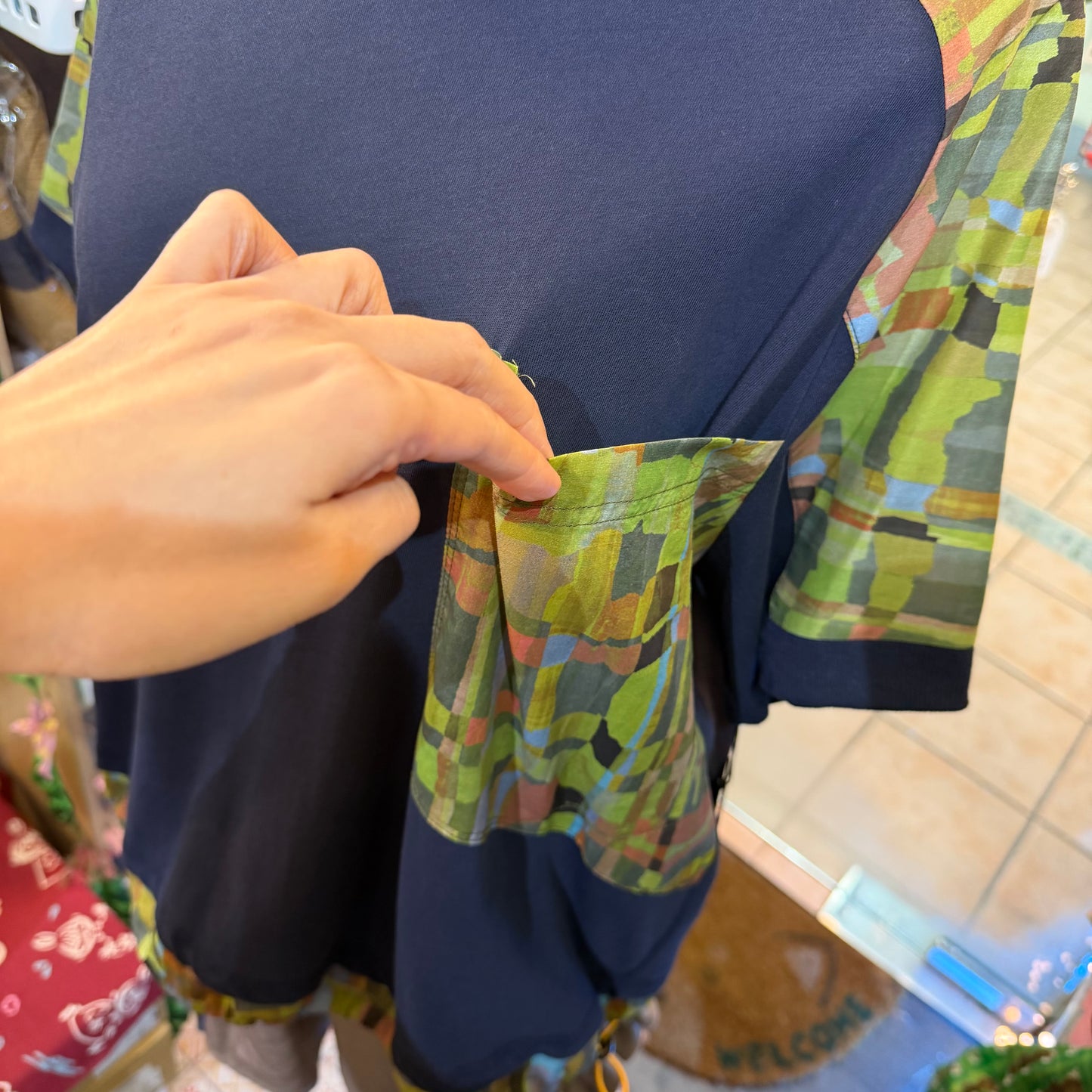 Garance et VoLette Camouflage X Navy Sweatshirt