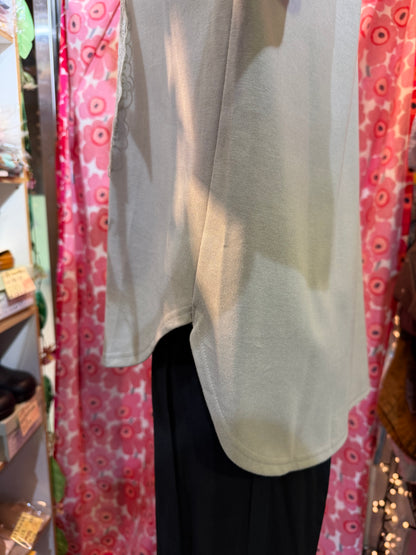 Yarra Grey Lace T-shirt, made in Korea