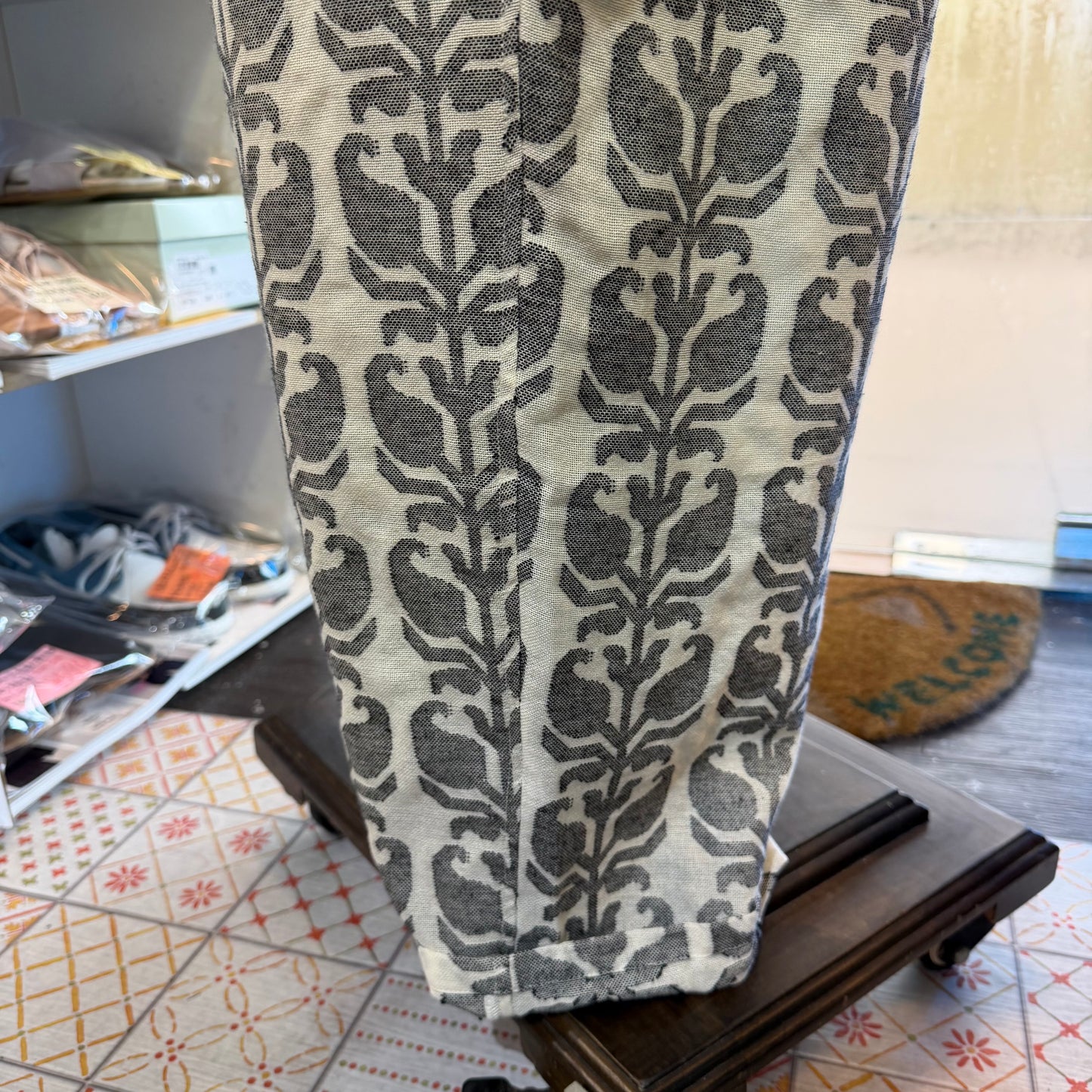 e’ternite’ de Soi-e Jacquard Pants, made in India