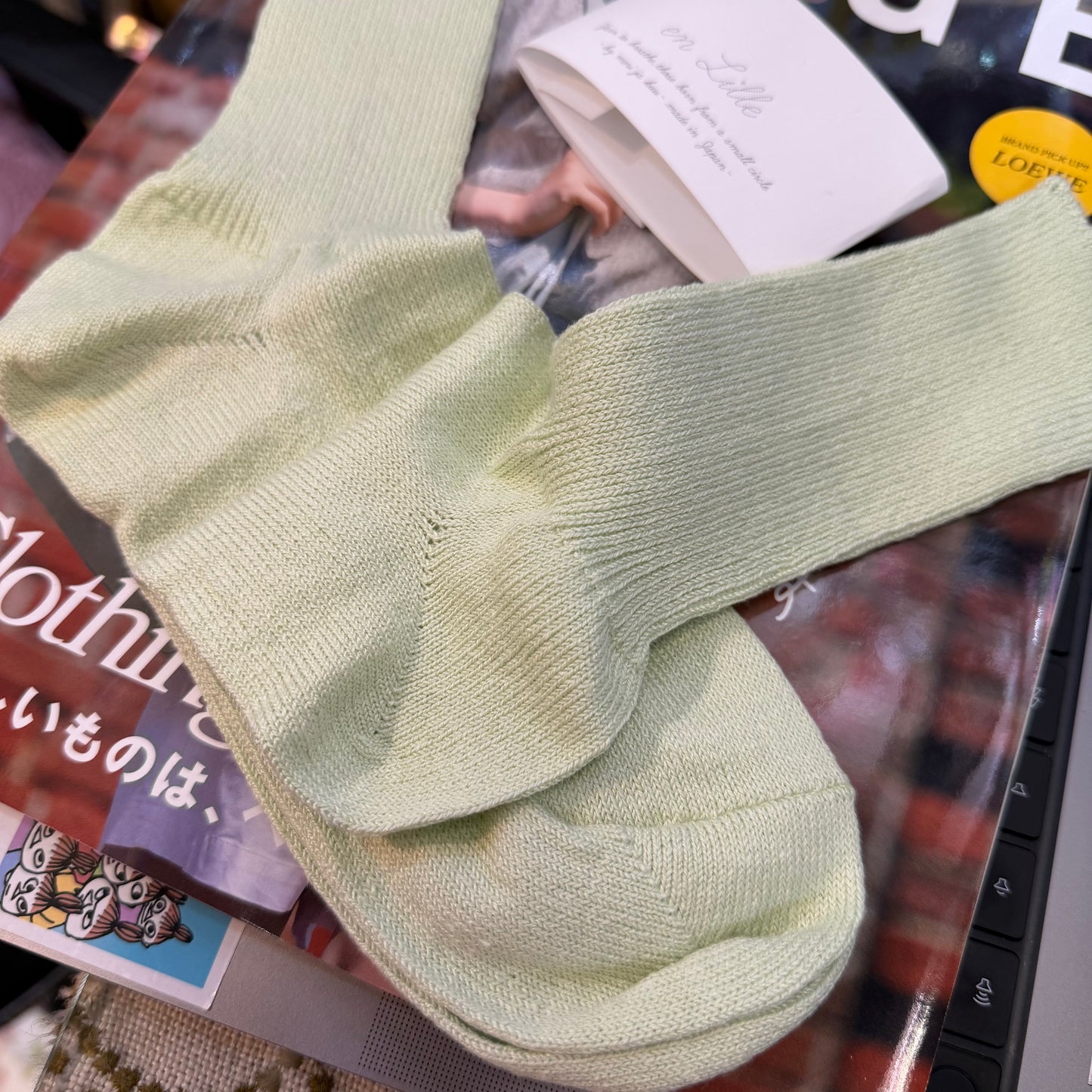 en lille Linen Socks, 4 Colors, made in Japan