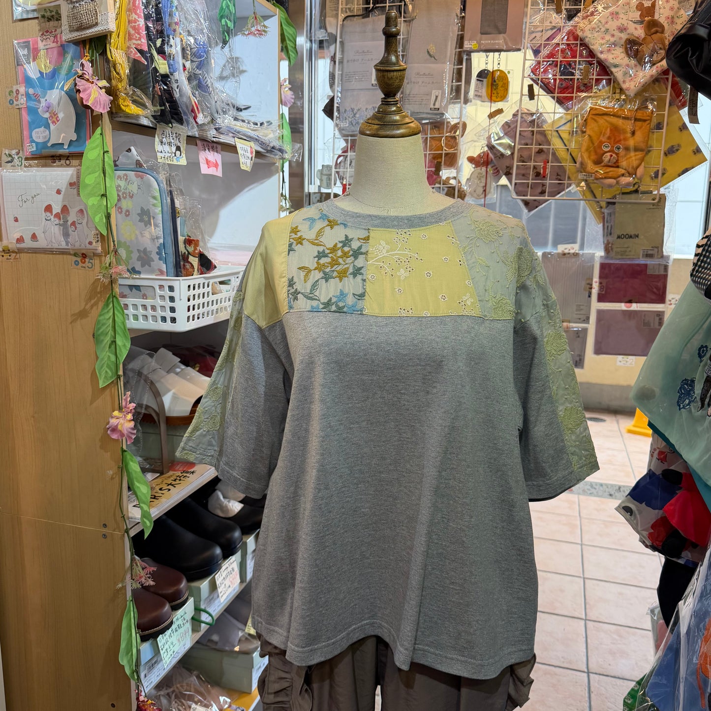 Cotton … Patchworks Grey T-shirt, made in Japan