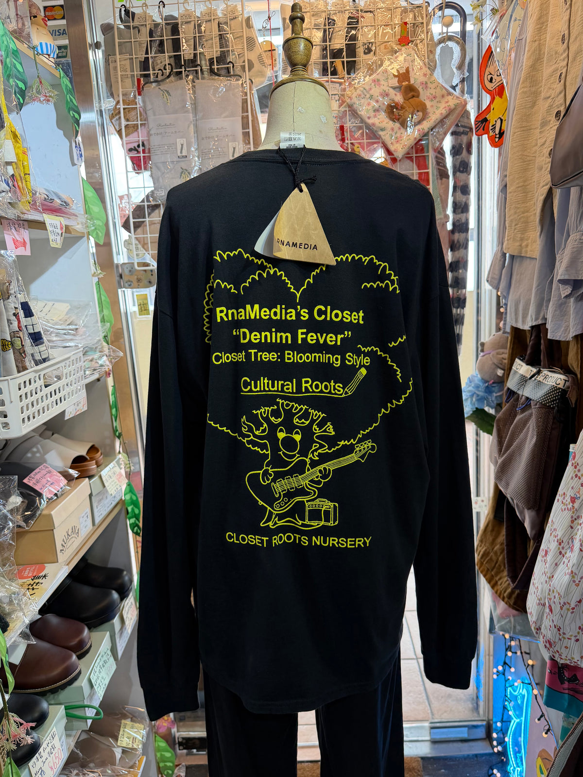 RNA Tree and Strawberry Black Long T-shirt, made in Japan