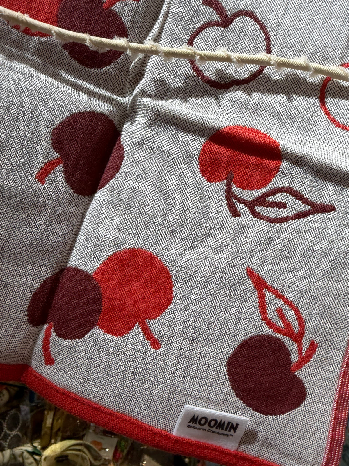Little My & Apple Triple-Layer Gauze Handkerchief, Towel, Reversible, made in Japan