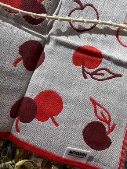 Little My & Apple Triple-Layer Gauze Handkerchief, Towel, Reversible, made in Japan