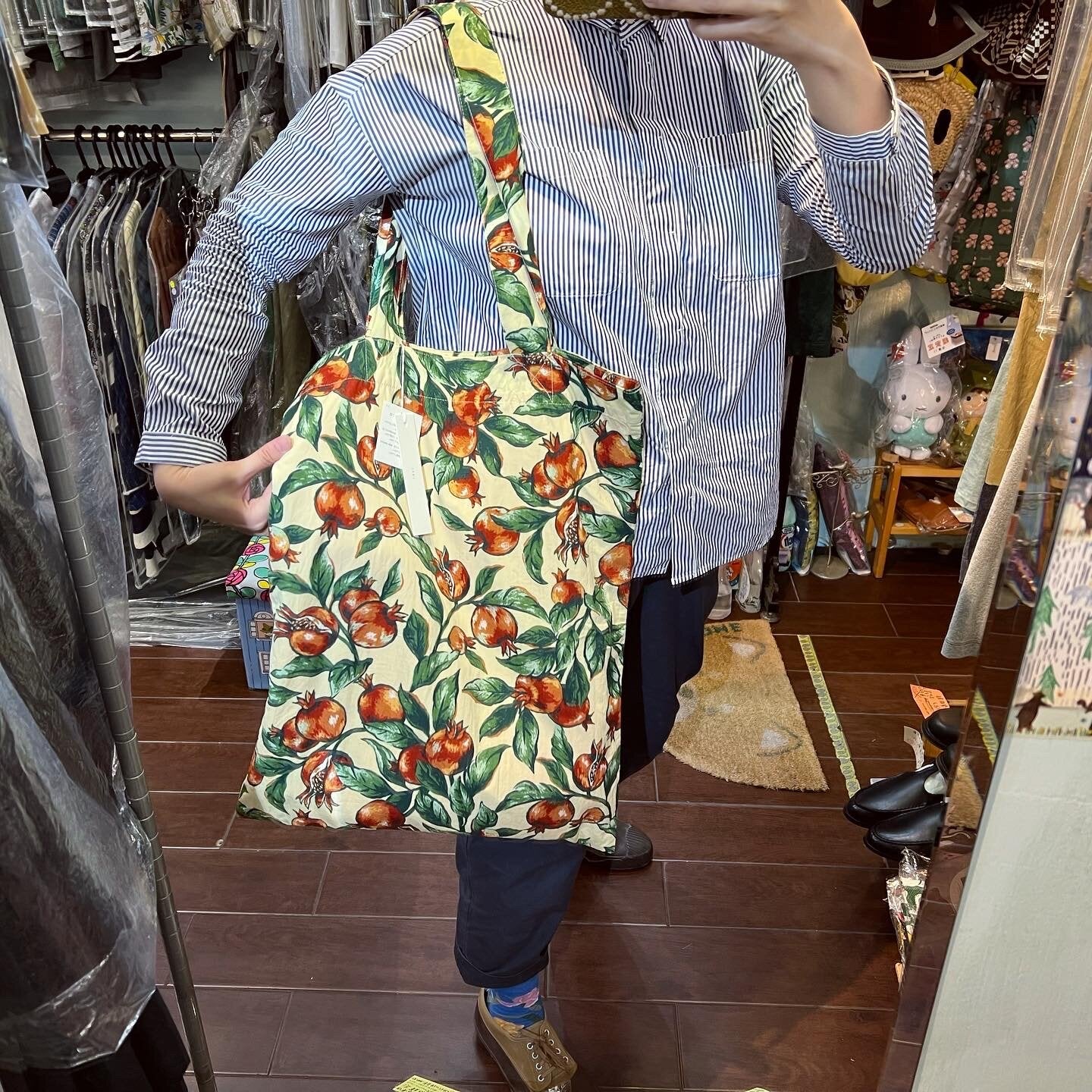 Sale- Ichi Pomegranate Tote Bag, 2 Colors, made in Vietnam