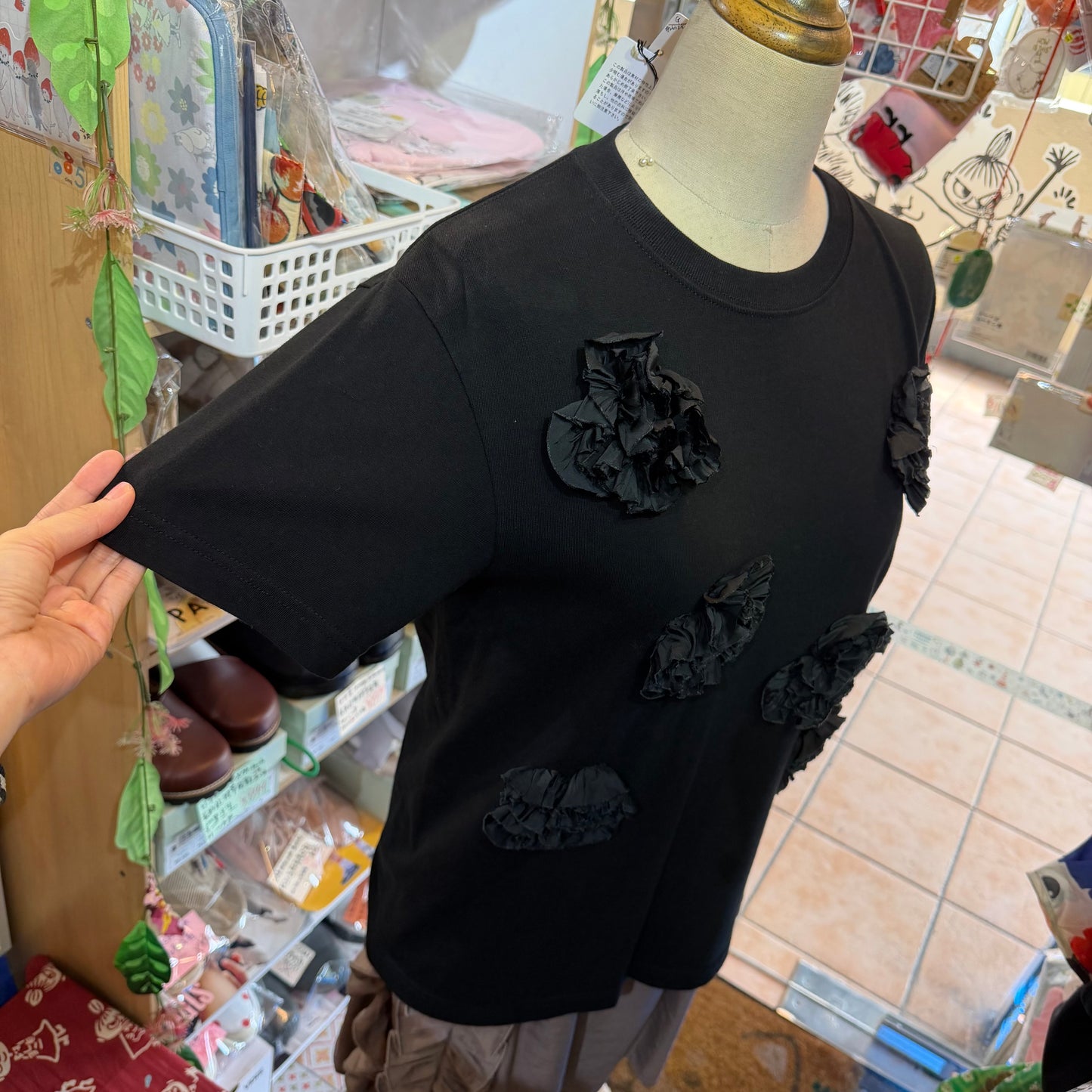Iki 3D Cupra Embroidery Flower T-shirt, 2 Colors, size S, M, made in Japan