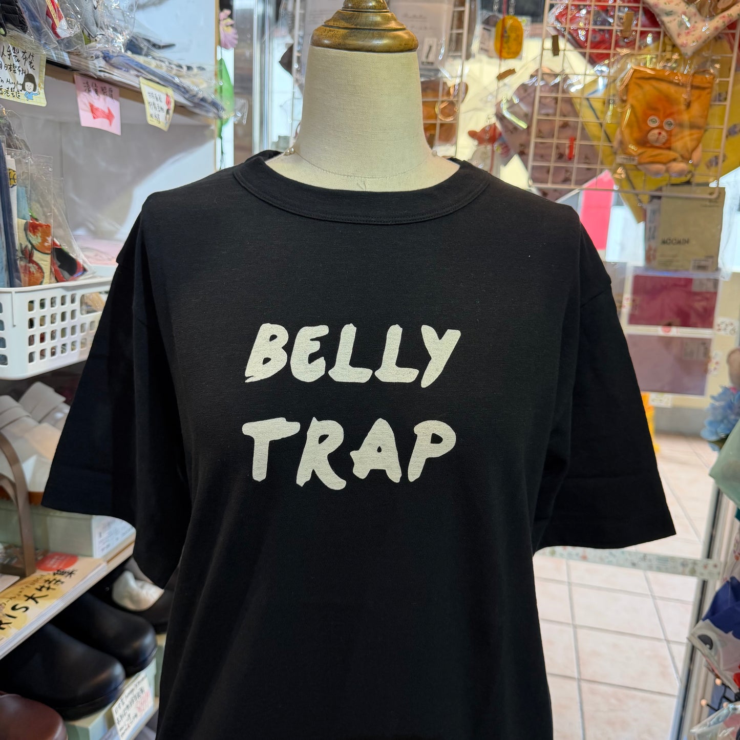 Nouvelles du Paradis Belly Trap T-shirt, 2 Colors, made in Japan