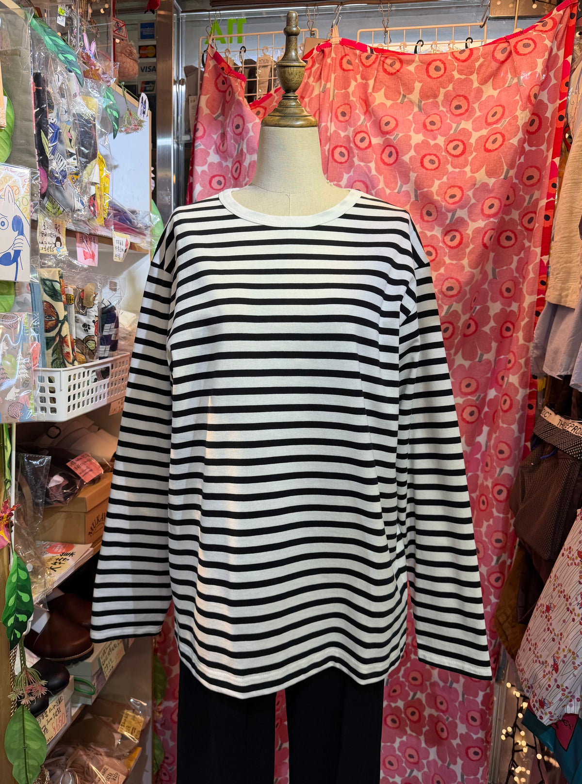 Aug Black x White Striped T-shirt, size 2, made in Japan
