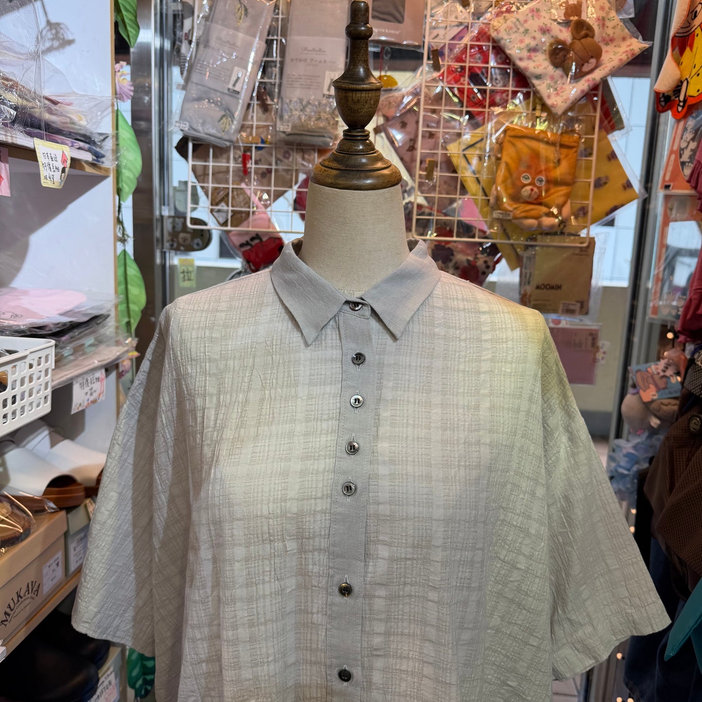 Hands of creation Shirt, 2 Colors, made in Japan