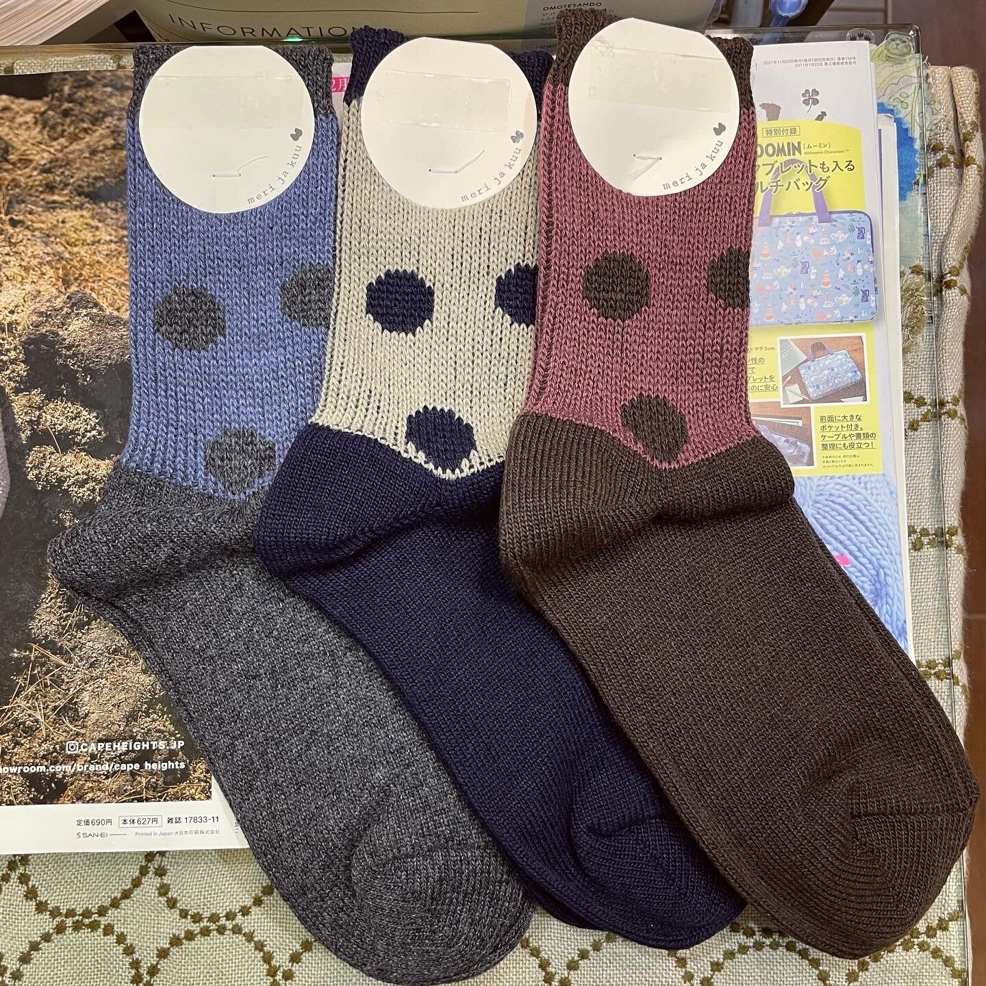 $99 only- Meri ja kuu Polka Wool Socks, 3 Colors, made in Japan