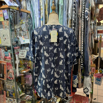 EXTRA30- Artipur Cats and Lemon Top, 2 Patterns, made in India