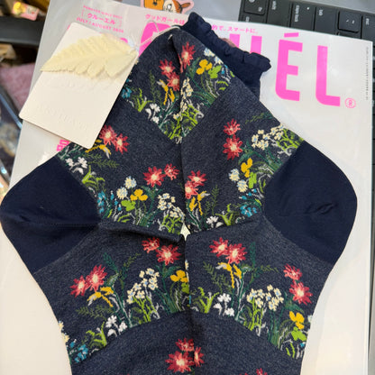 Antipast Wild Flowers Navy Socks, made in Japan