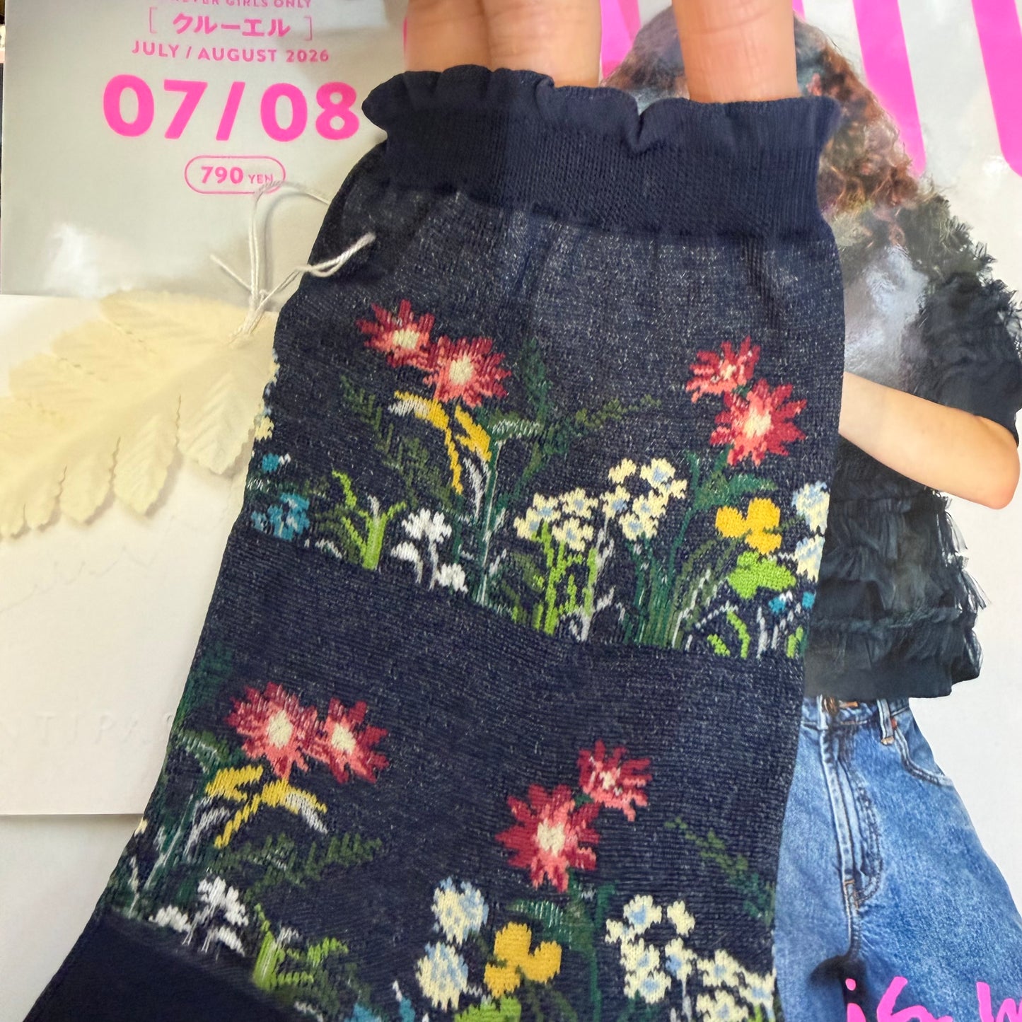 Antipast Wild Flowers Navy Socks, made in Japan