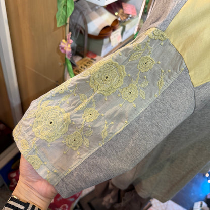 Cotton … Patchworks Grey T-shirt, made in Japan