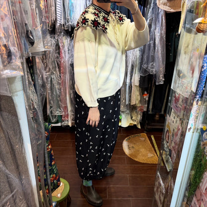 Bulle de Savon Nepal Hand Knit Scarf, made in Nepal