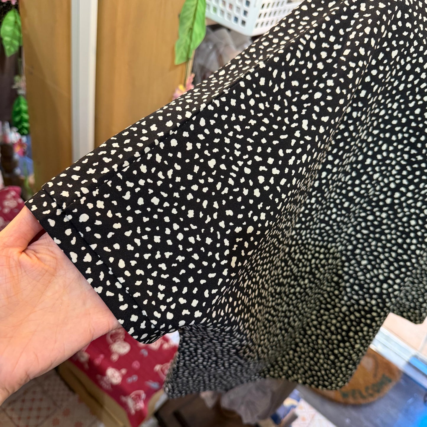 Mizuiro Ind Print Black Pullover Blouse, made in Japan