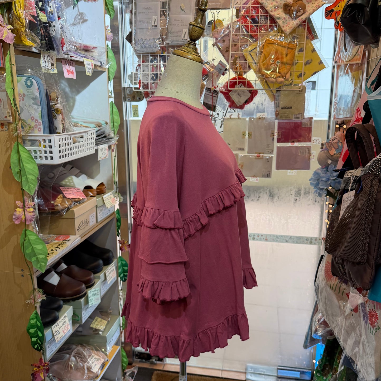 Tumugu Pink Frill Pullover, Sweatshirt, made in Japan