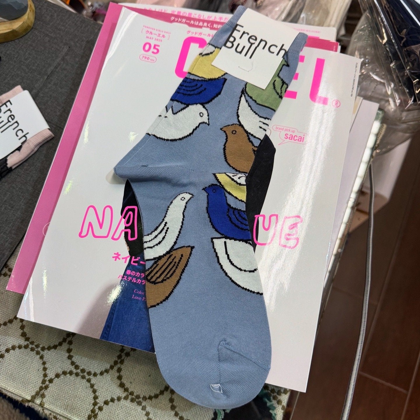 French Bull Birds Socks, 2 Colors, made in Japan