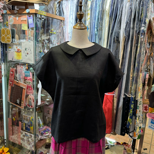Vent d Ouest Black Linen Top, made in Japan