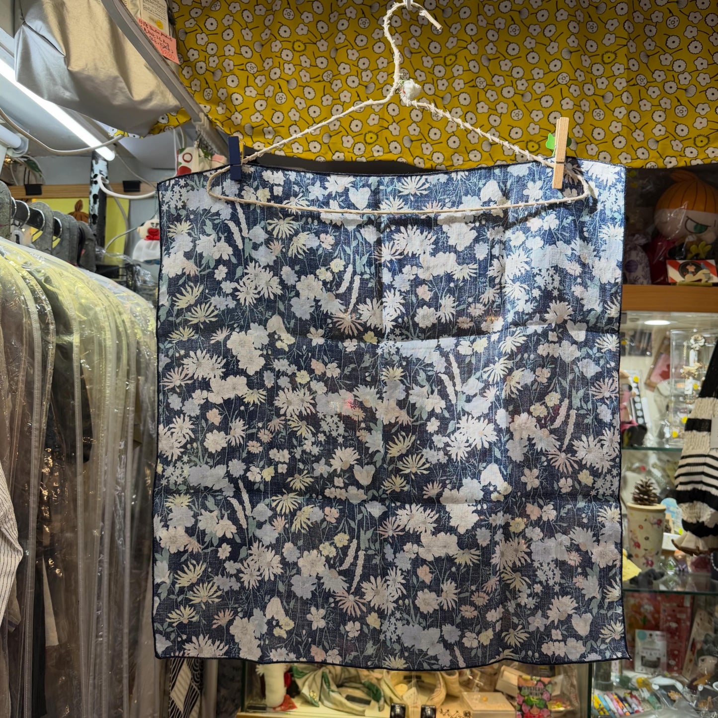 Days Floral Scarf, 2 Colors, made in Japan