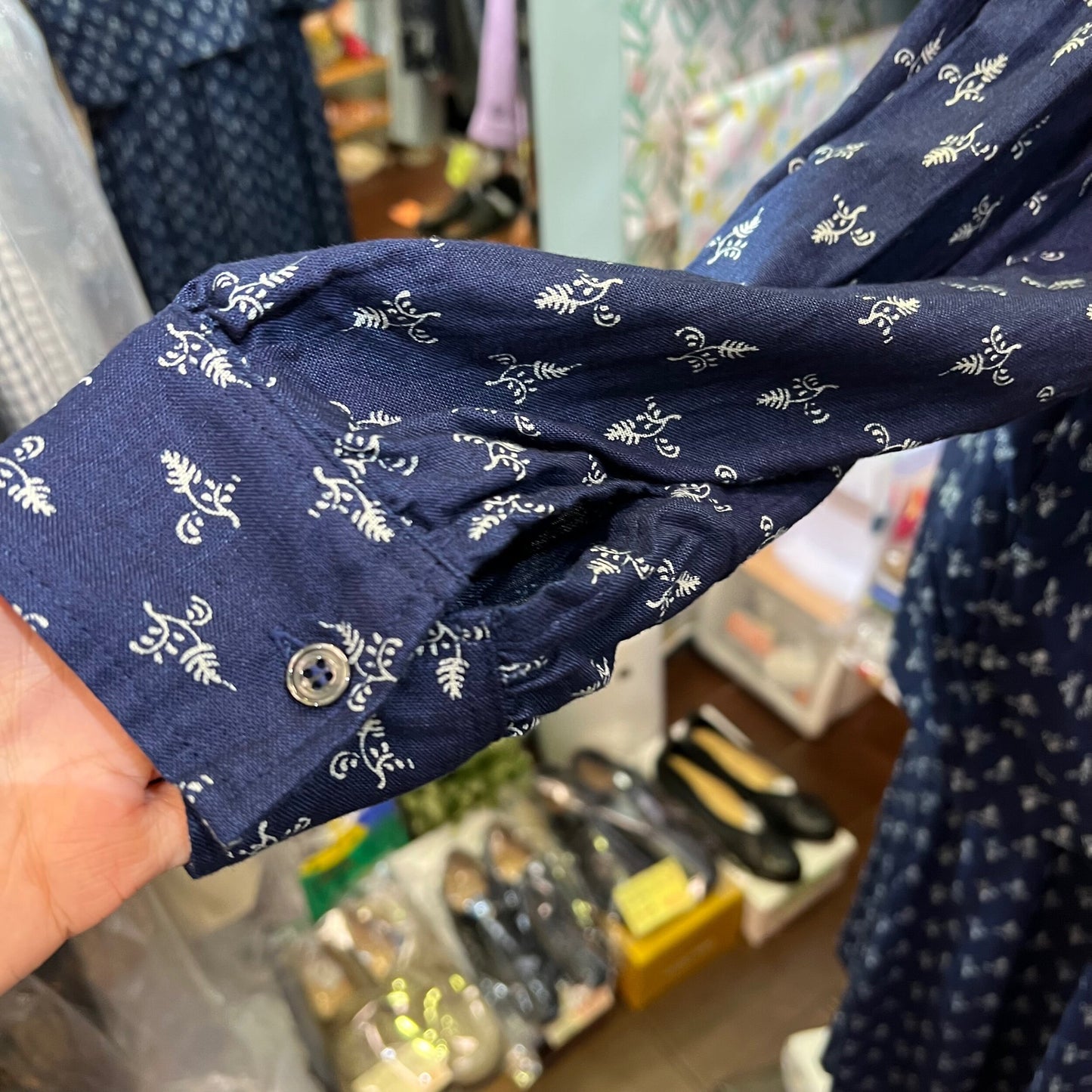 EXTRA20- ichi Floral Print Shirt, 2 Colors, made in Vietnam