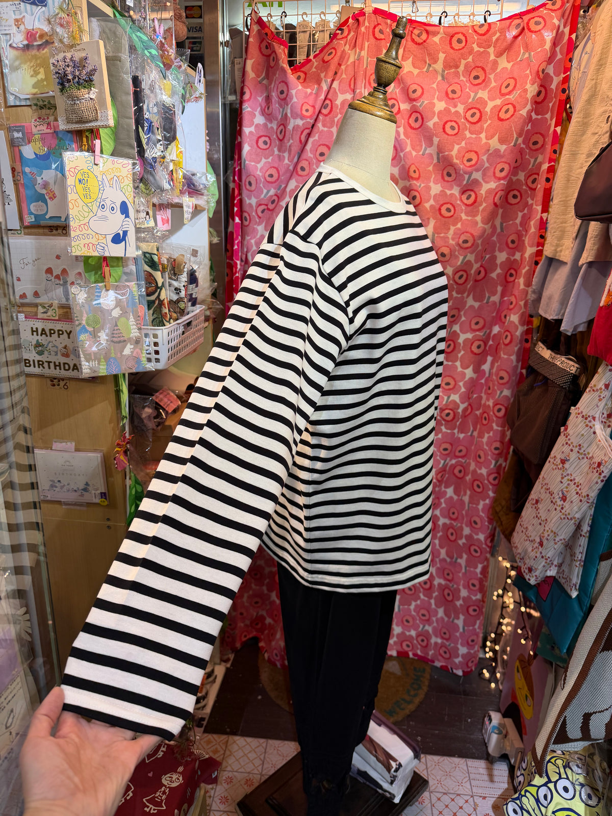 Aug Black x White Striped T-shirt, size 2, made in Japan