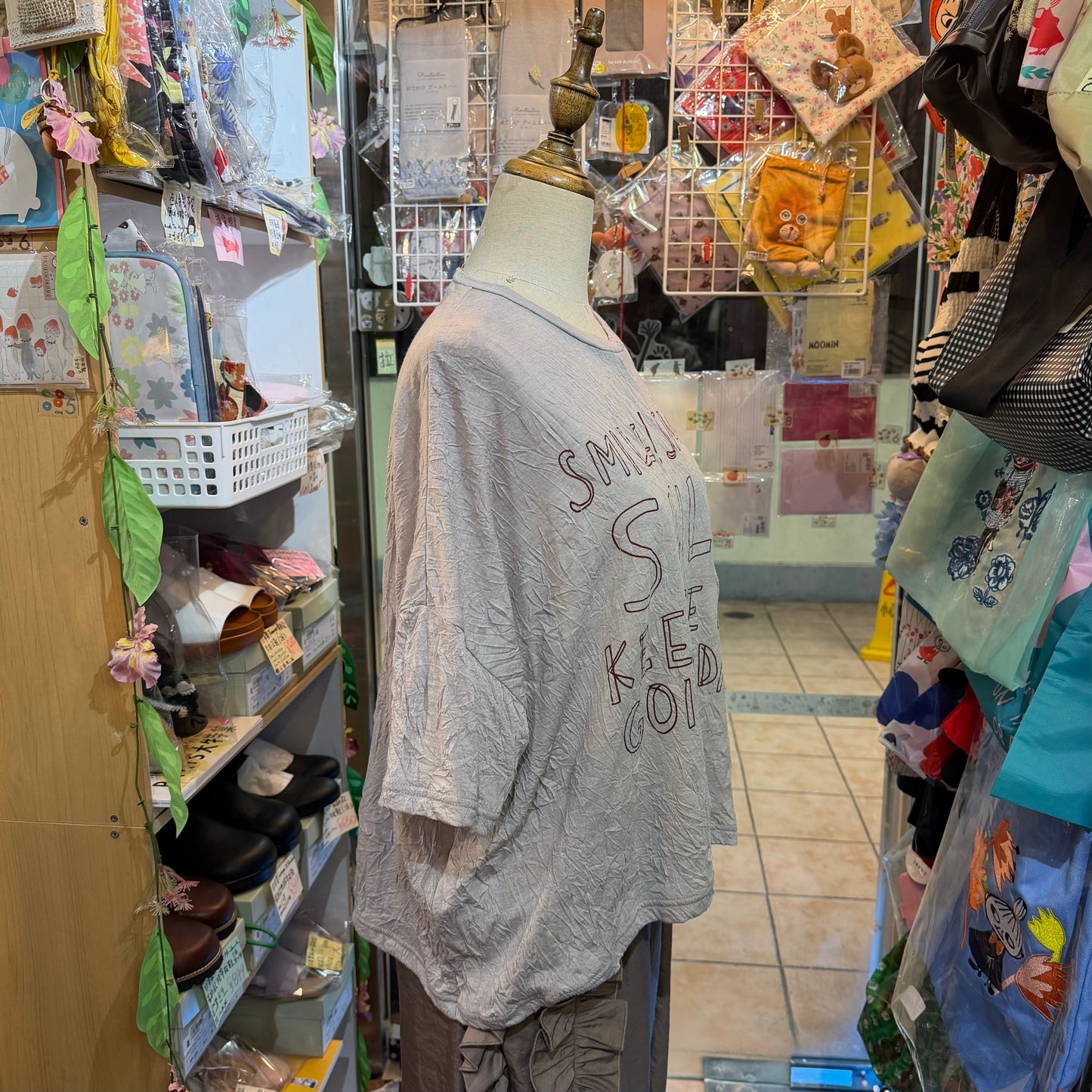 Tumugu SMILE Grey T-shirt, made in Japan