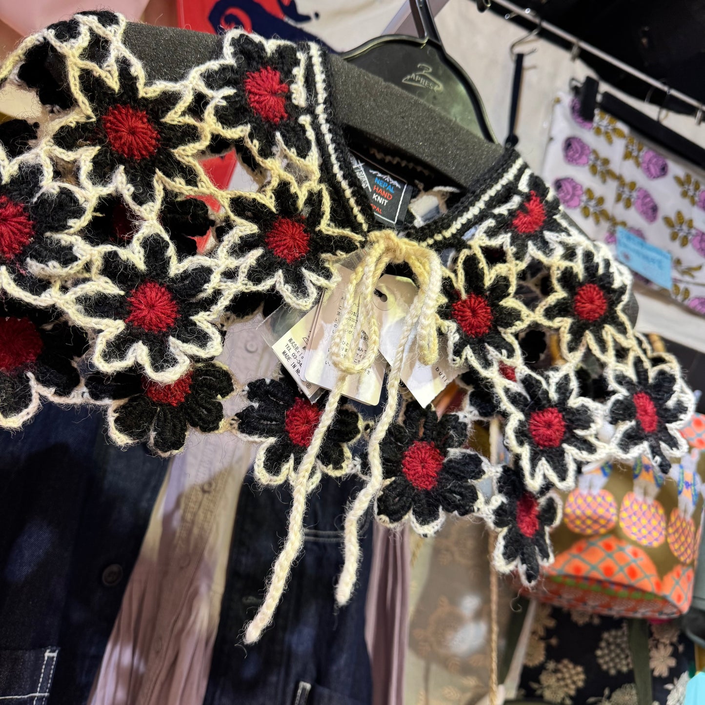 Bulle de Savon Nepal Hand Knit Scarf, made in Nepal