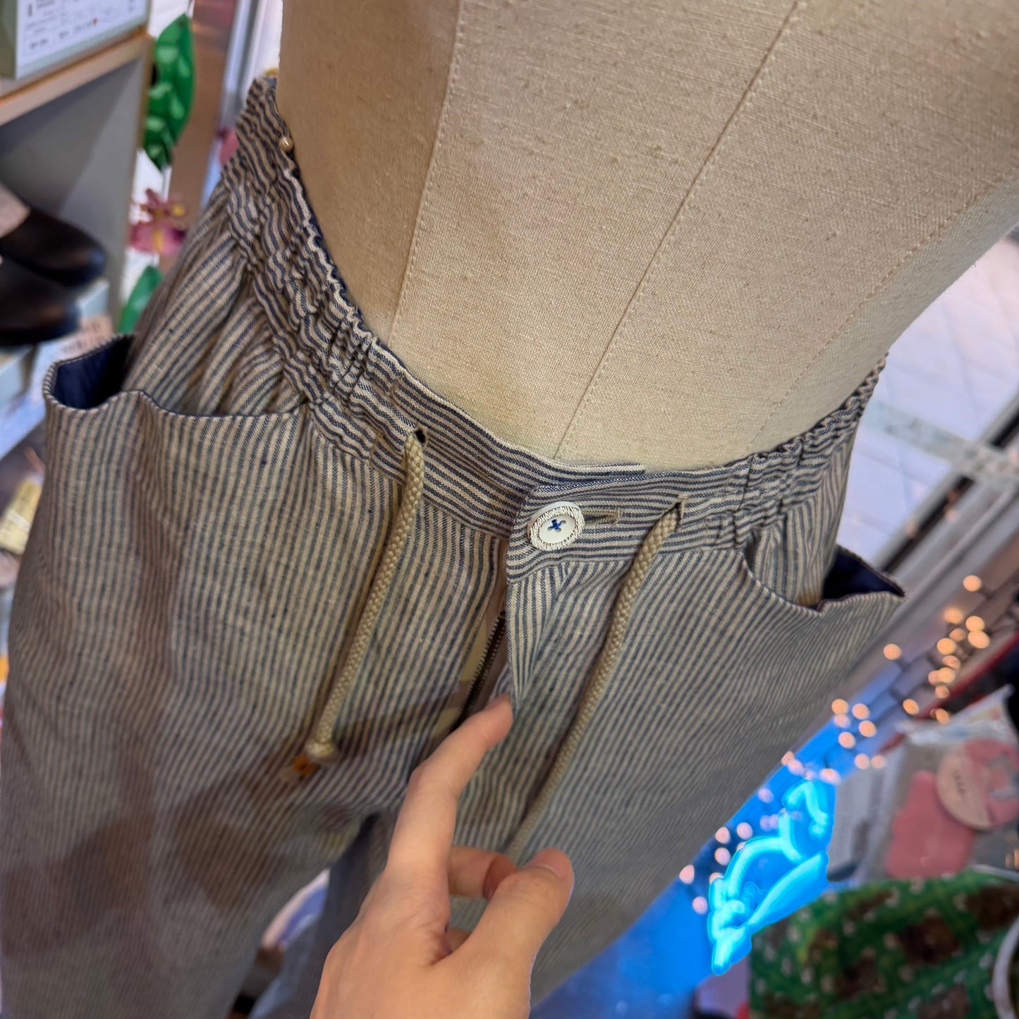 VM Linen Slim Cut Striped Pants, size 3, made in Japan