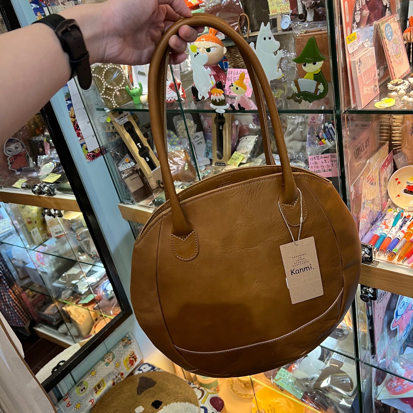 Sale- Kanmi Caramel Leather Egg Bag, made in Japan
