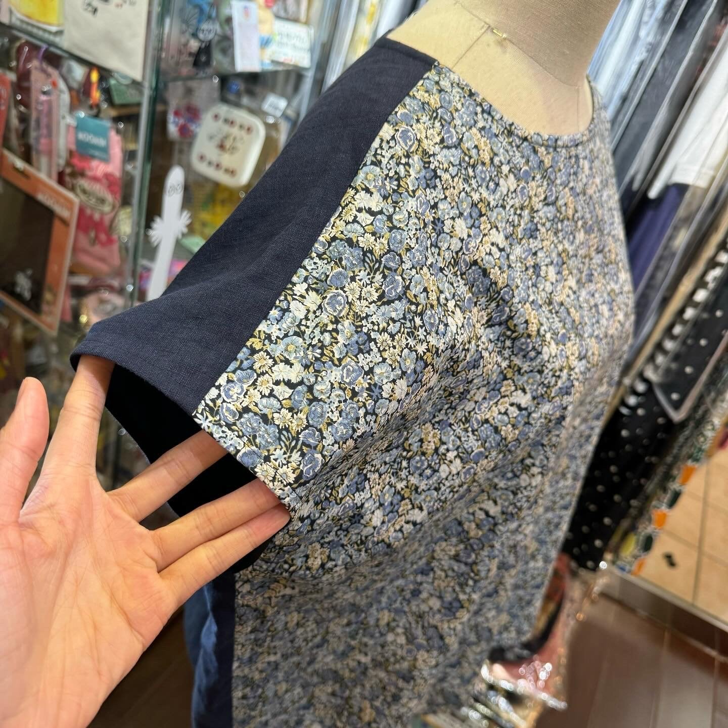 EXTRA20- Vent d Ouest x Liberty London Top, 2 Colors, made in Japan