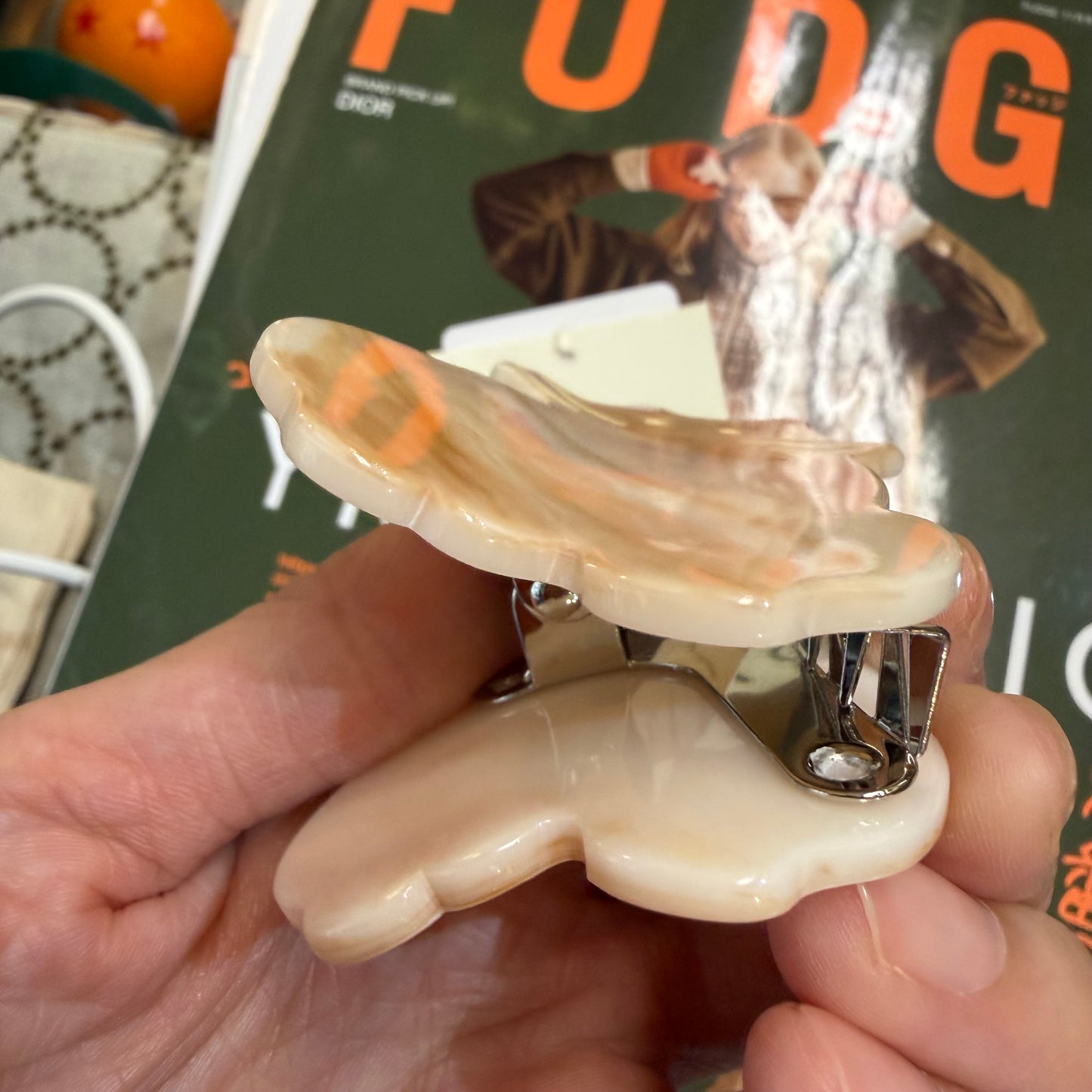 Fig London Beige Cat Hair Clip, made in Japan