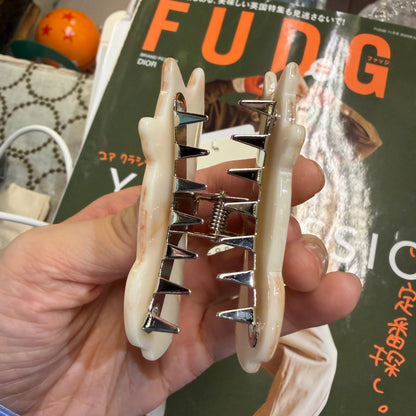 Fig London Beige Cat Hair Clip, made in Japan