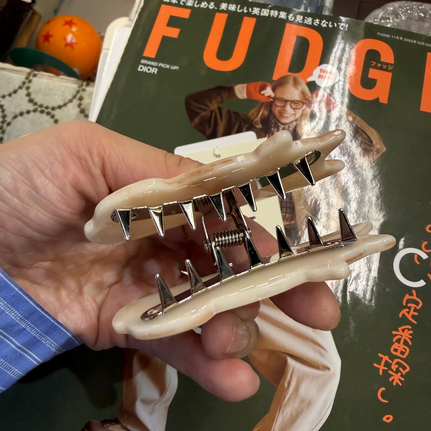 Fig London Beige Cat Hair Clip, made in Japan