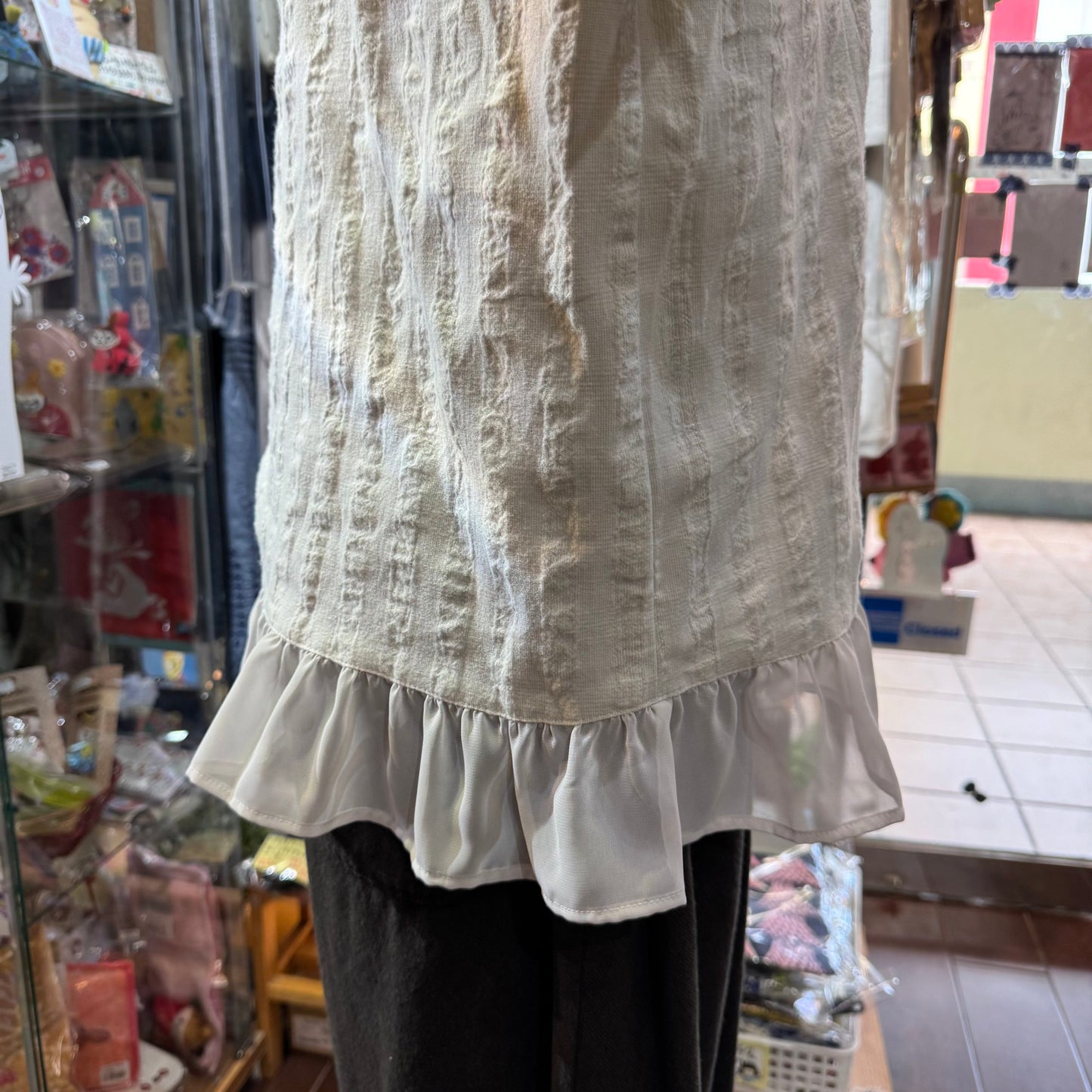 Sale- Lueuf Ruffles Top, 2 Colors, made in Japan