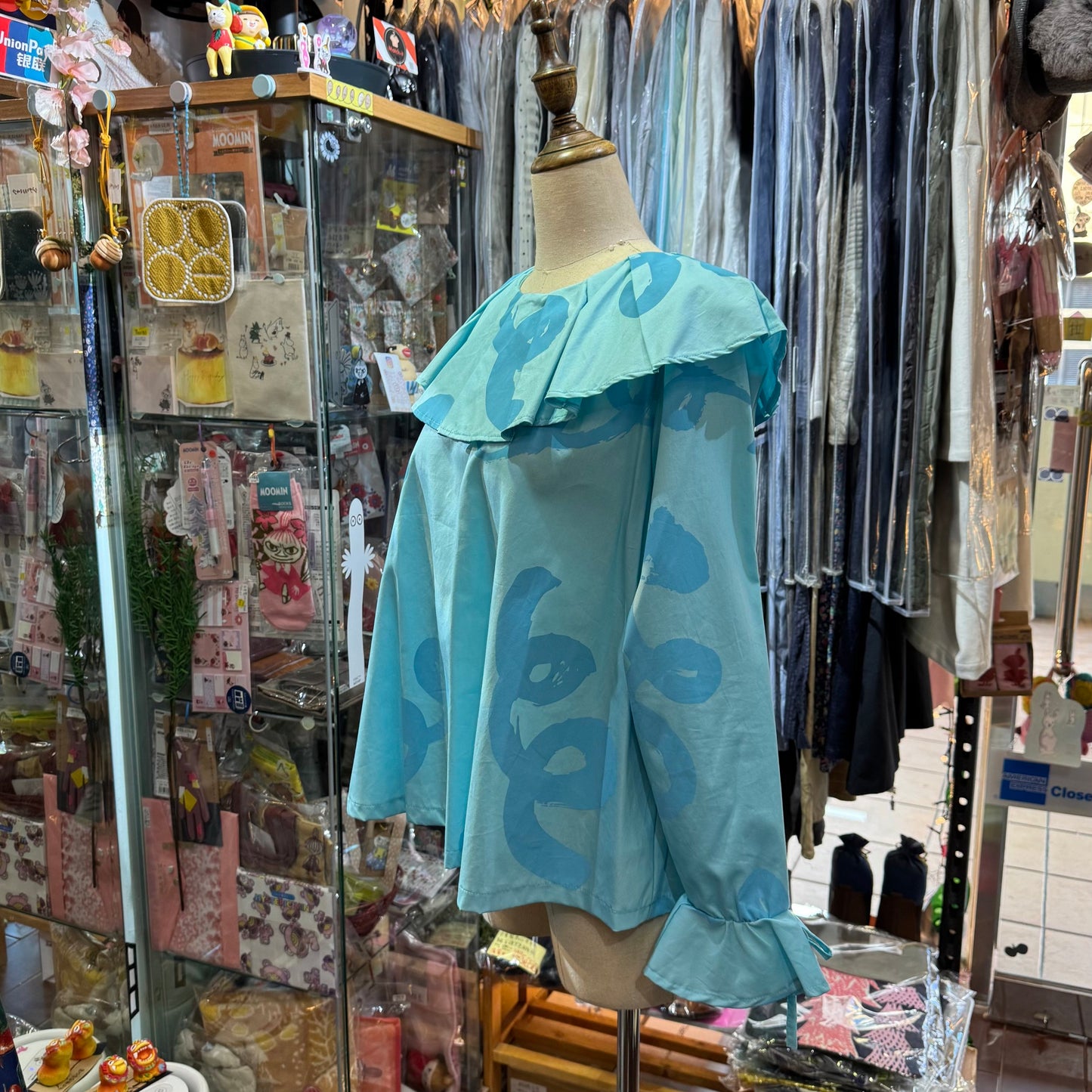 Sale- Frankygrow Light Blue Pleats Collars Top, size F2, made in Japan