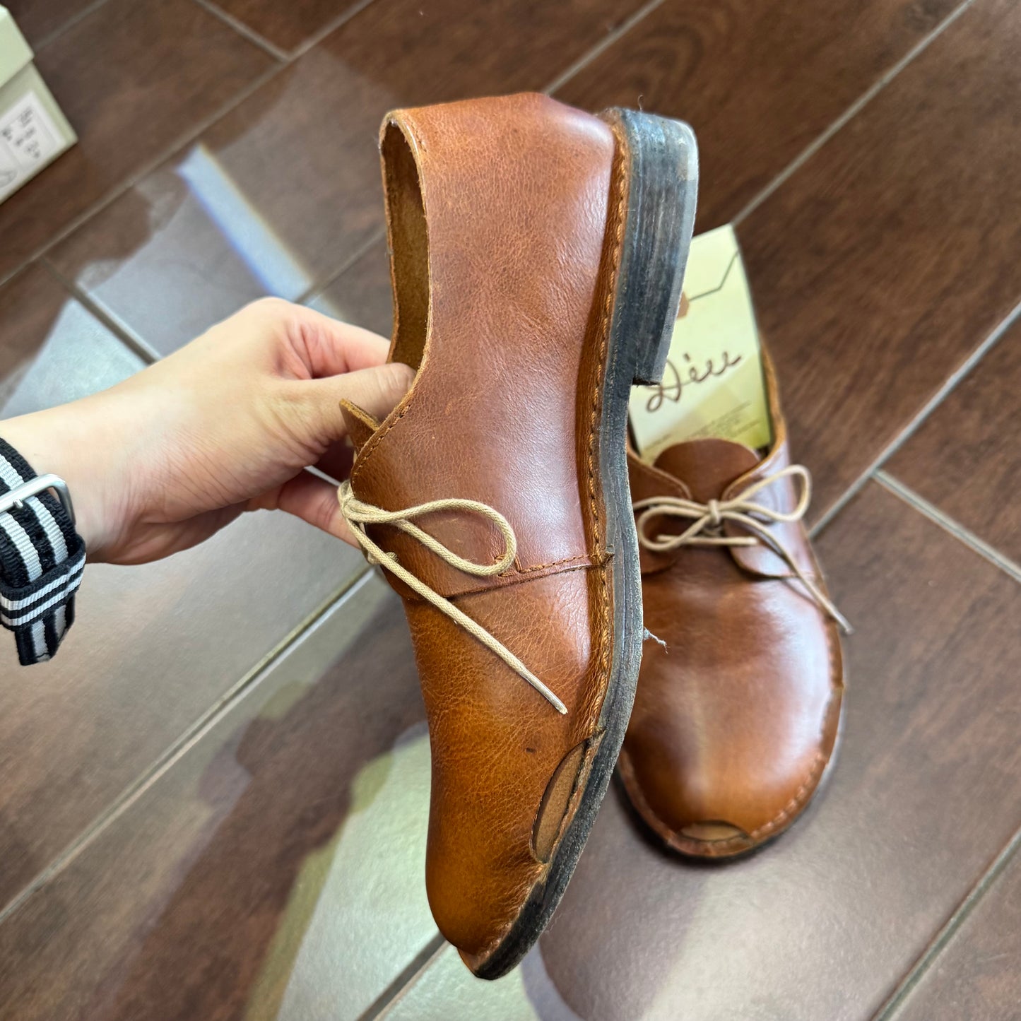 Sale- Diu Brown Leather Shoes, Size  M, made in Bangladesh