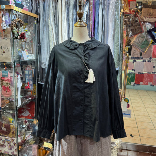 EXTRA20- Tumugu Black Ruffles Shirt