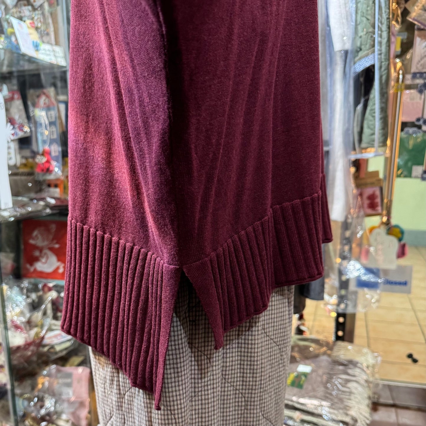 Tumugu Wine Cotton Cardigan