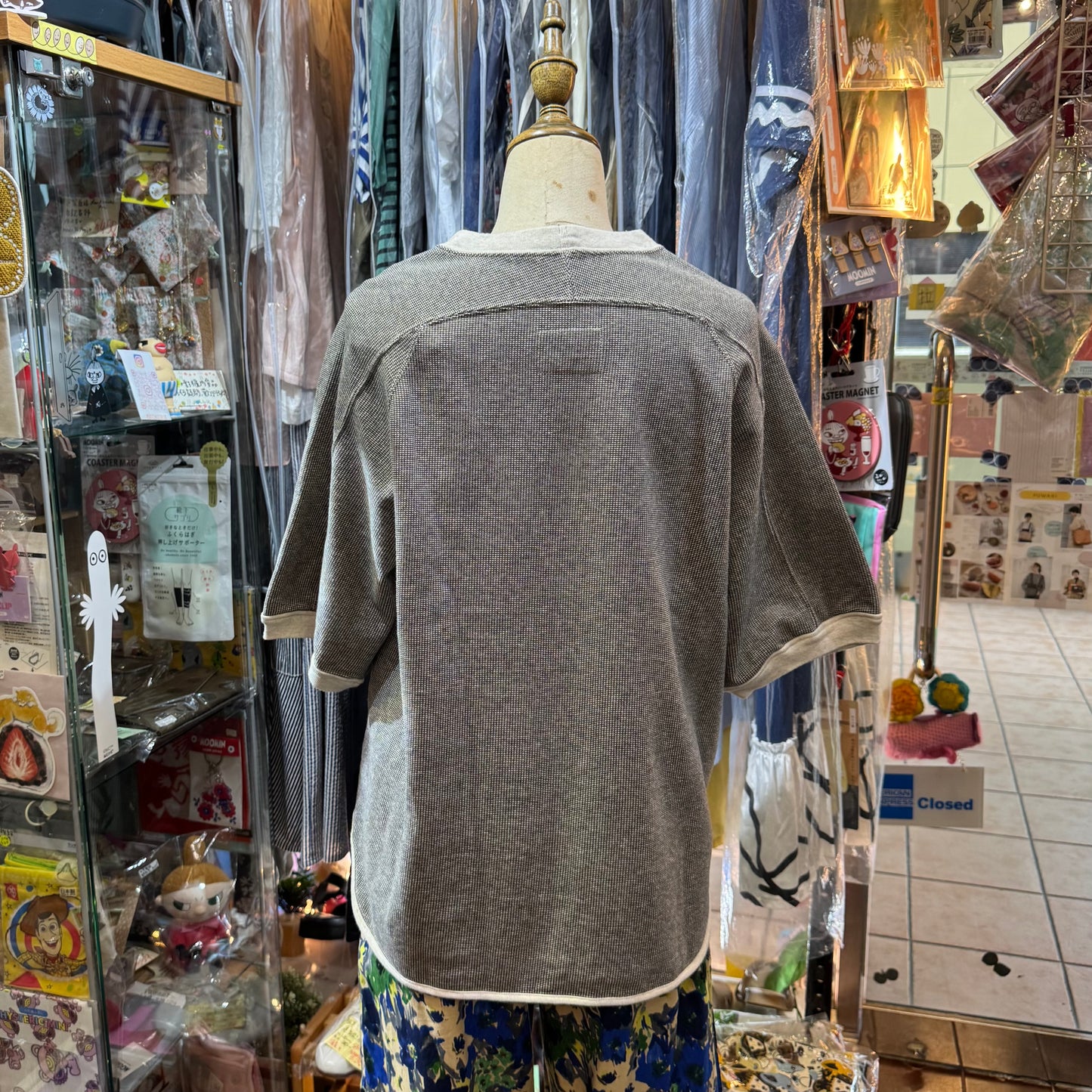 Hands of creation T-shirt, 2 Colors, made in Japan