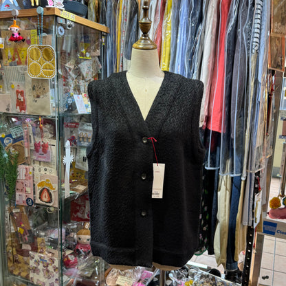 Yarra Black Vest Top, made in Japan
