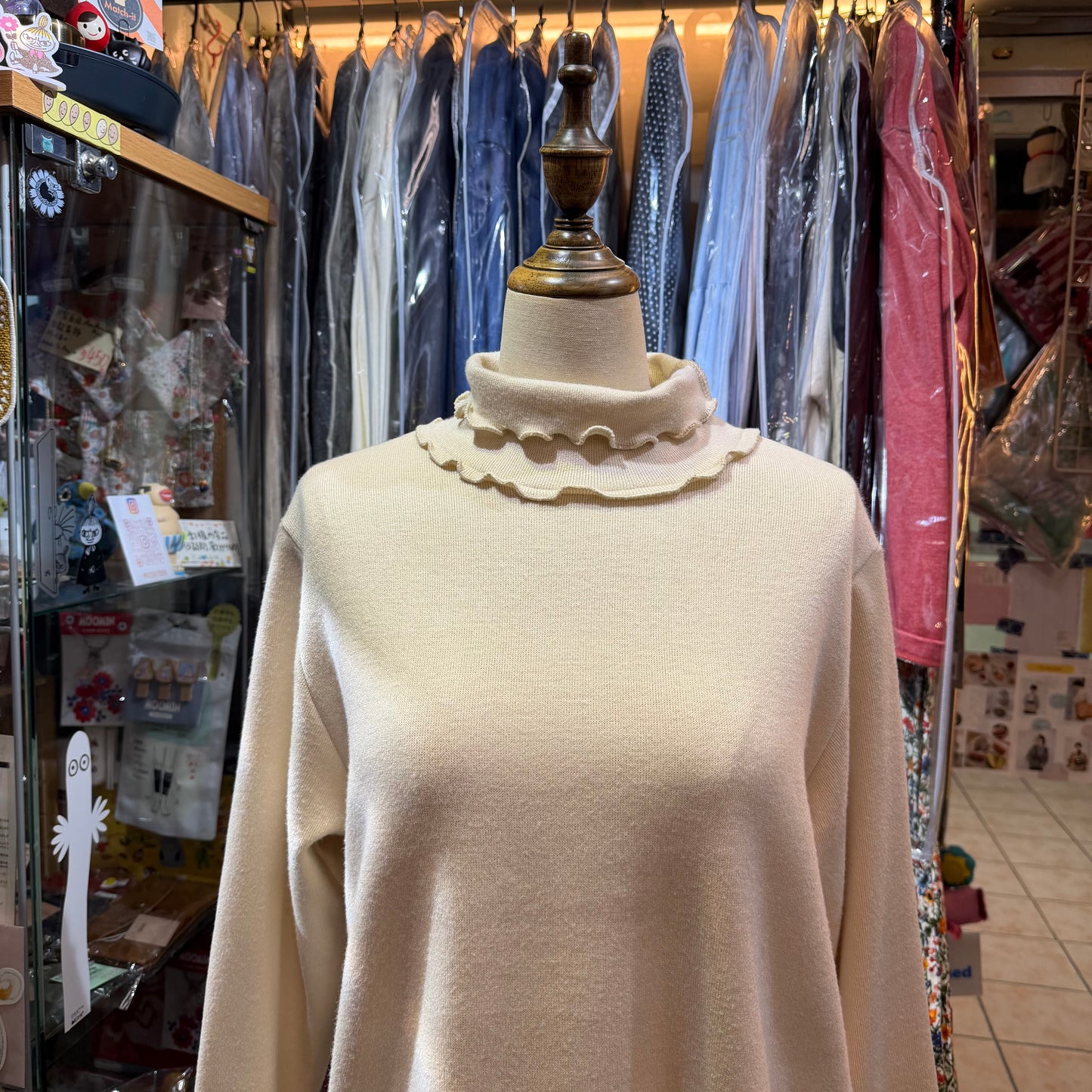 Ista-ire Ivory Turtleneck Top