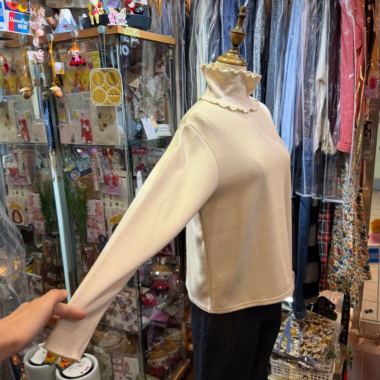 Ista-ire Ivory Turtleneck Top