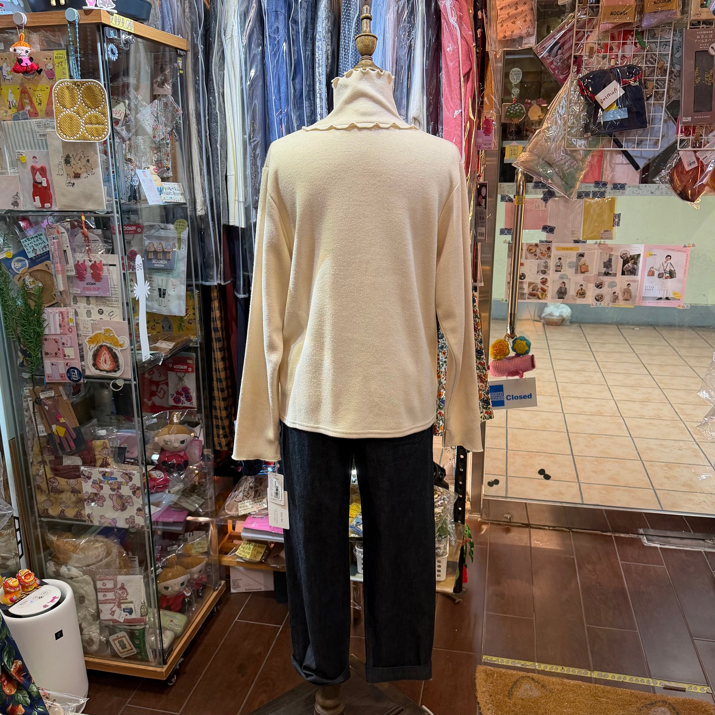 Ista-ire Ivory Turtleneck Top