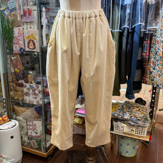 Ista-ire Ivory Pants